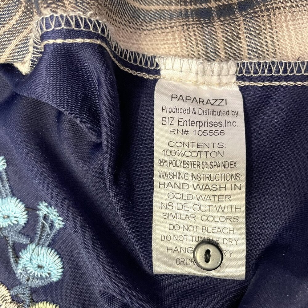 Paparazzi Top Large Boho Floral Embroidered Button Up Velvet Velour Plaid Shirt - Picture 8 of 16